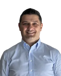 Özgün Ş.
